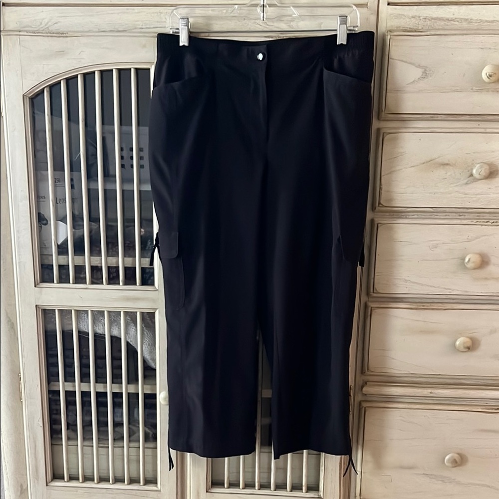 Black Cropped Wide-Leg Pants Ankle Length